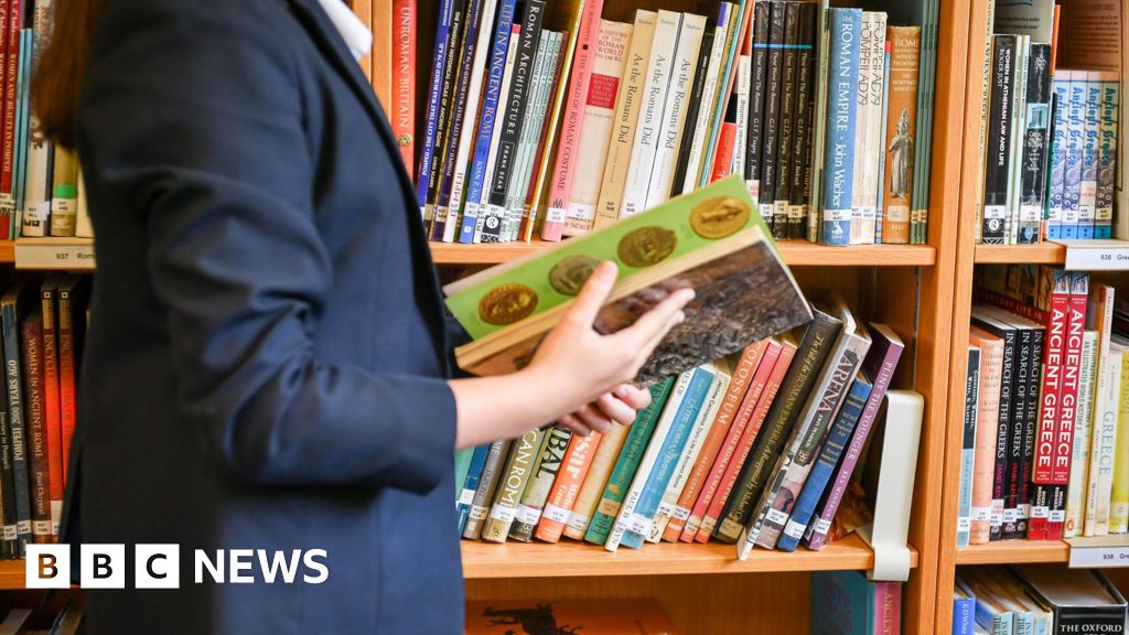 Derbyshire County Council to discuss new library cuts plan