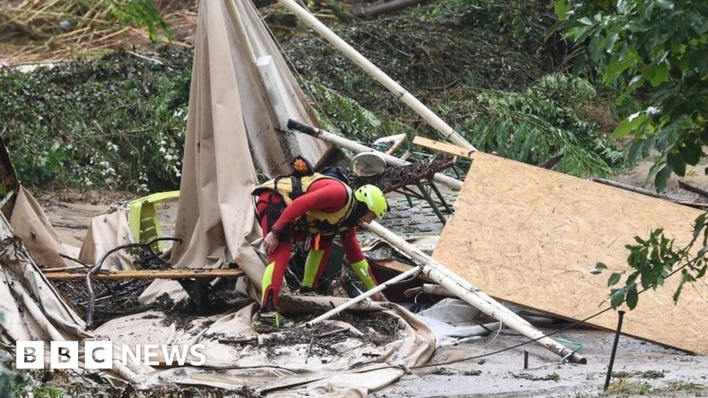 France flood rescues and House of Fraser calls in administrators France flood rescues and House of Fraser calls in administrators