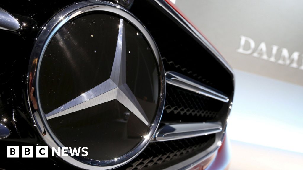 Mercedes-Benz owner Daimler gets first non-German boss Mercedes-Benz owner Daimler gets first non-German boss