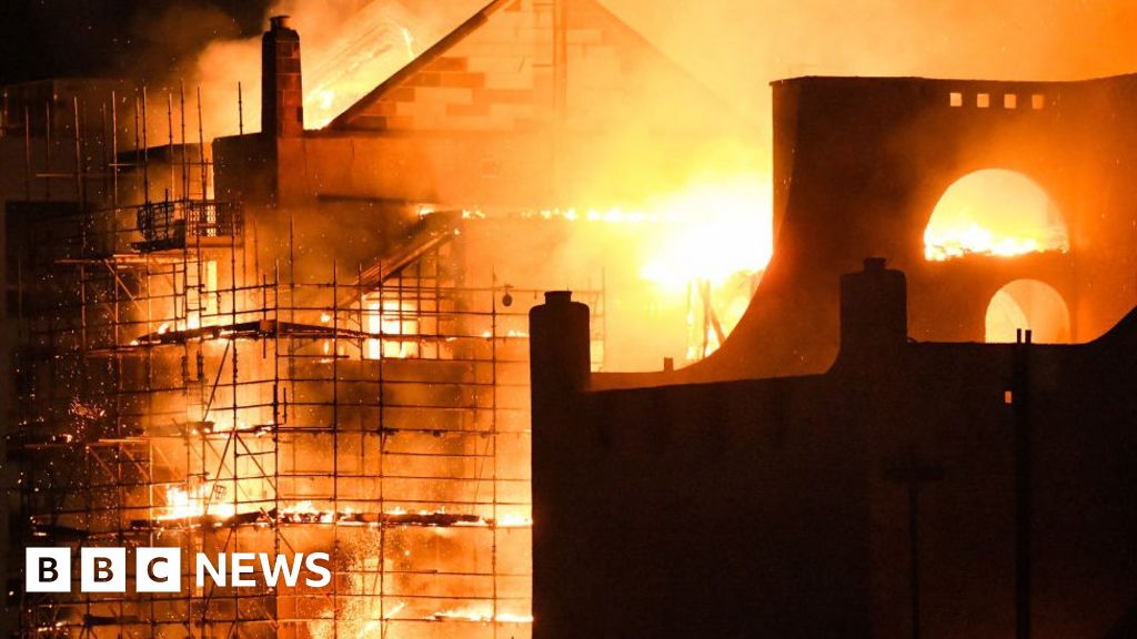 Glasgow School of Art criticised over Mackintosh Building fire