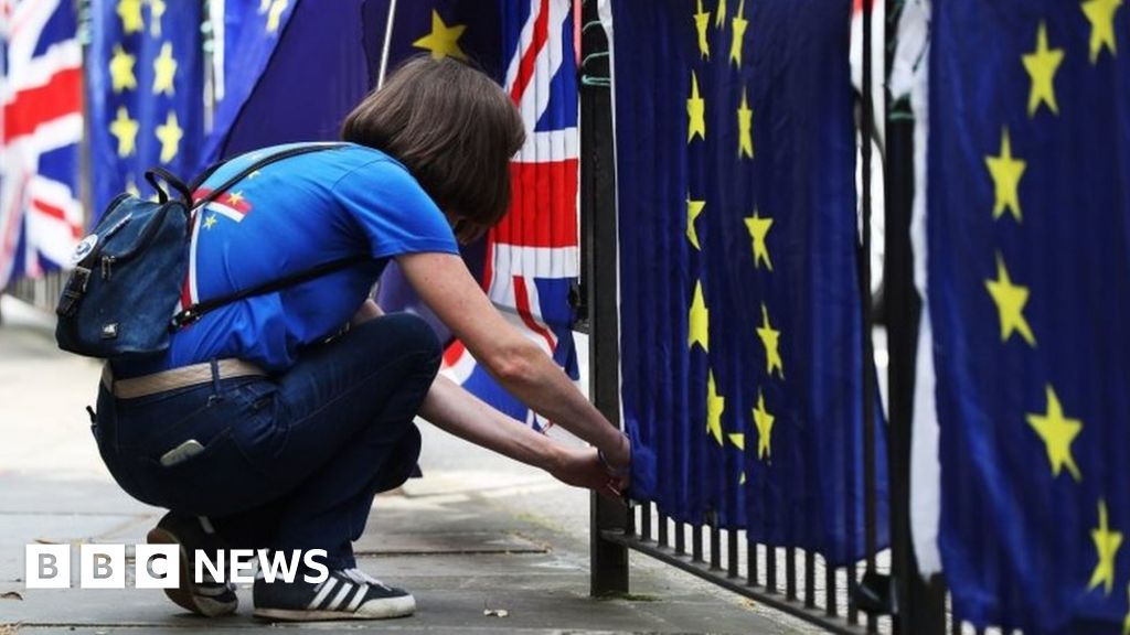 MPs back bid to block Parliament suspension MPs back bid to block Parliament suspension