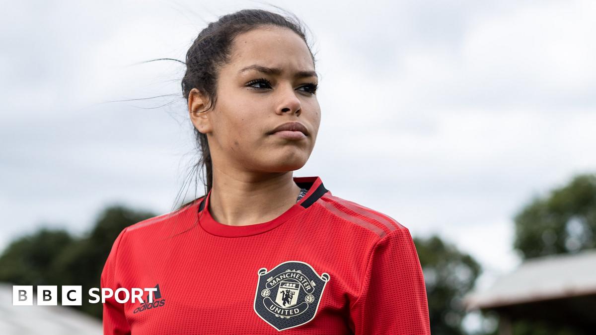 Manchester United Women: Ivana Fuso becomes latest signing for Casey Stoney’s side