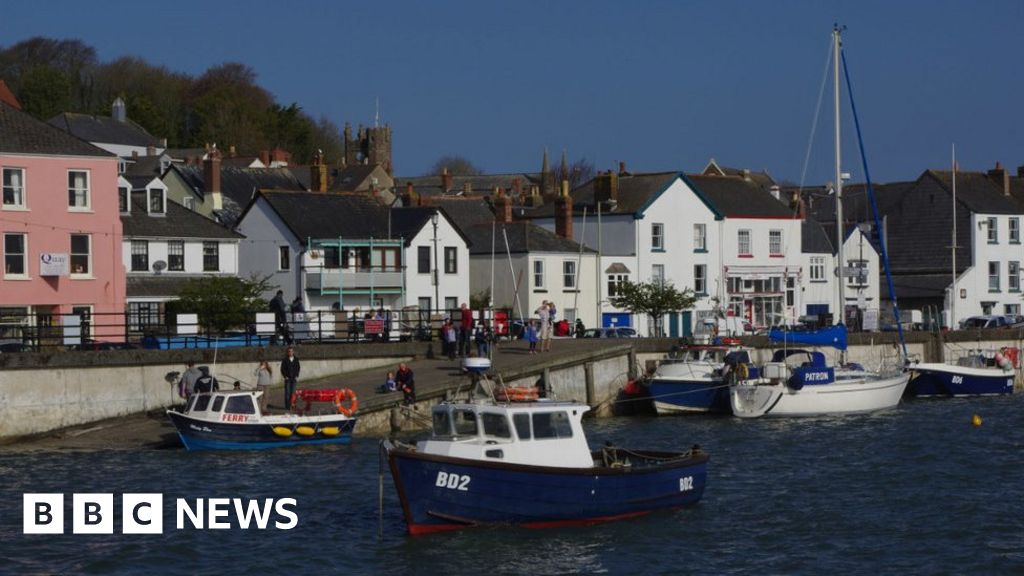Appledore slipway ban on personal watercraft overturned Appledore slipway ban on personal watercraft overturned
