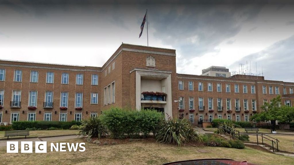 ‘All options open’ over building’s future ‘All options open’ over building’s future