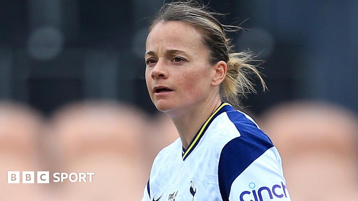 Ria Percival: Tottenham Hotspur defender signs new contract