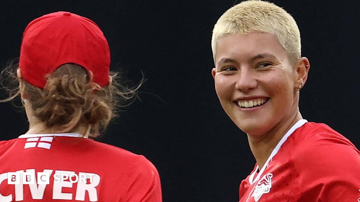 Commonwealth Games: Youthful England sweep past Sri Lanka in T20 opener Commonwealth Games: Youthful England sweep past Sri Lanka in T20 opener