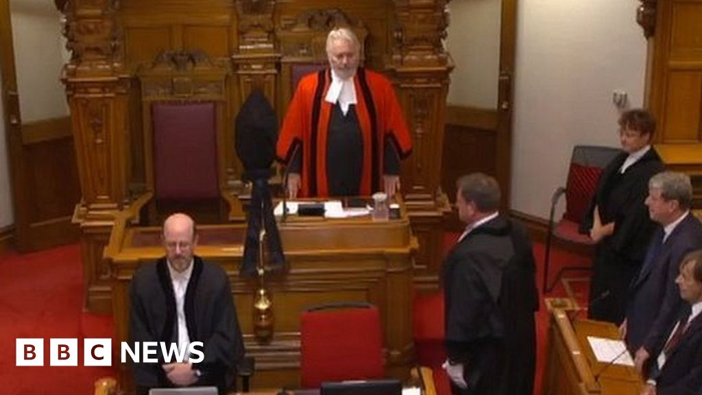 Jersey politicians pay tribute to the Queen Jersey politicians pay tribute to the Queen