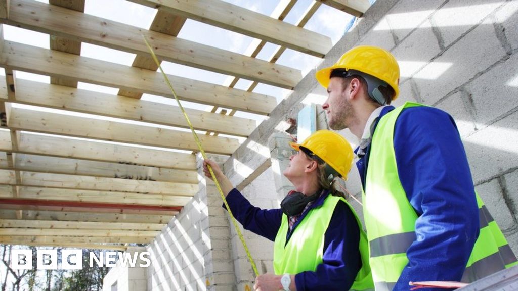 Michael Gove commits to 300,000 homes target Michael Gove commits to 300,000 homes target