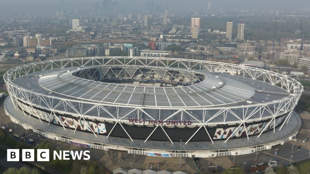 London Stadium to be covered in solar panels to generate power London Stadium to be covered in solar panels to generate power
