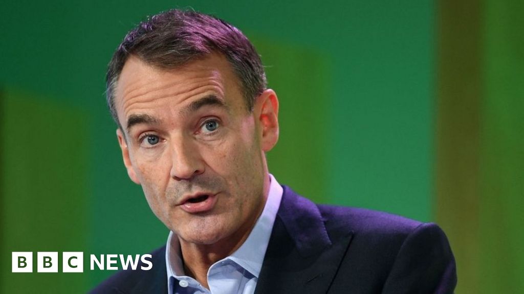 Ex-BP boss to lose £32m after ‘serious misconduct’ Ex-BP boss to lose £32m after ‘serious misconduct’