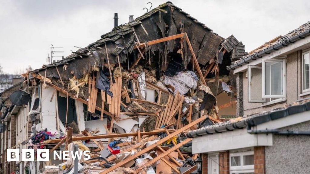 Man, 84, dead after explosion destroys neighbour’s house in Edinburgh Man, 84, dead after explosion destroys neighbour’s house in Edinburgh