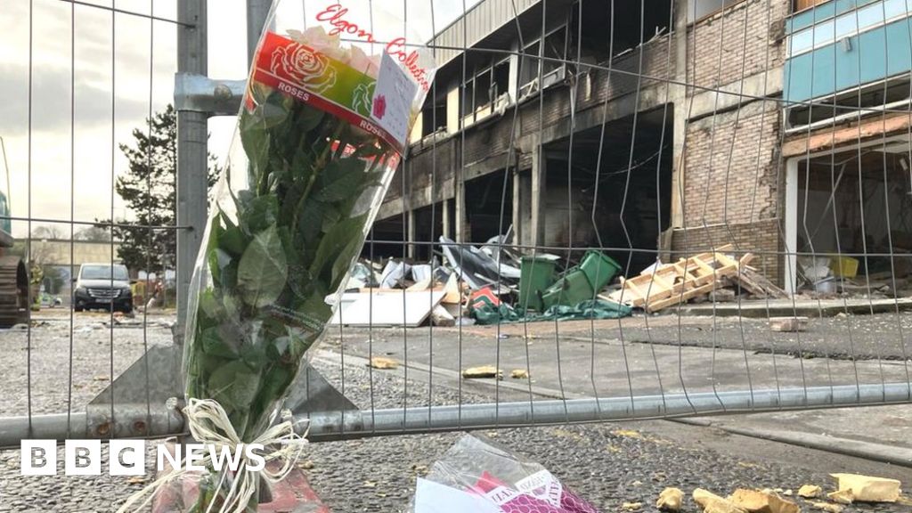 Barber overwhelmed by support after blast Barber overwhelmed by support after blast