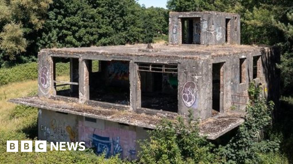 Bid to save RAF Ibsley World War Two watch office Bid to save RAF Ibsley World War Two watch office