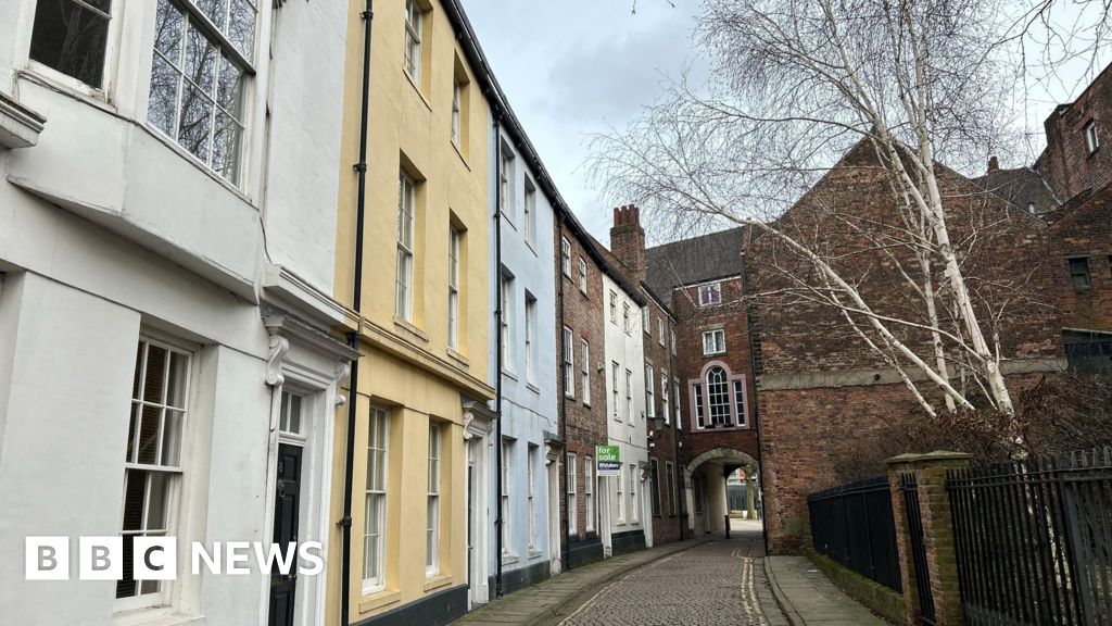 HU1 in Hull named in top 11 coolest places to live by The Times