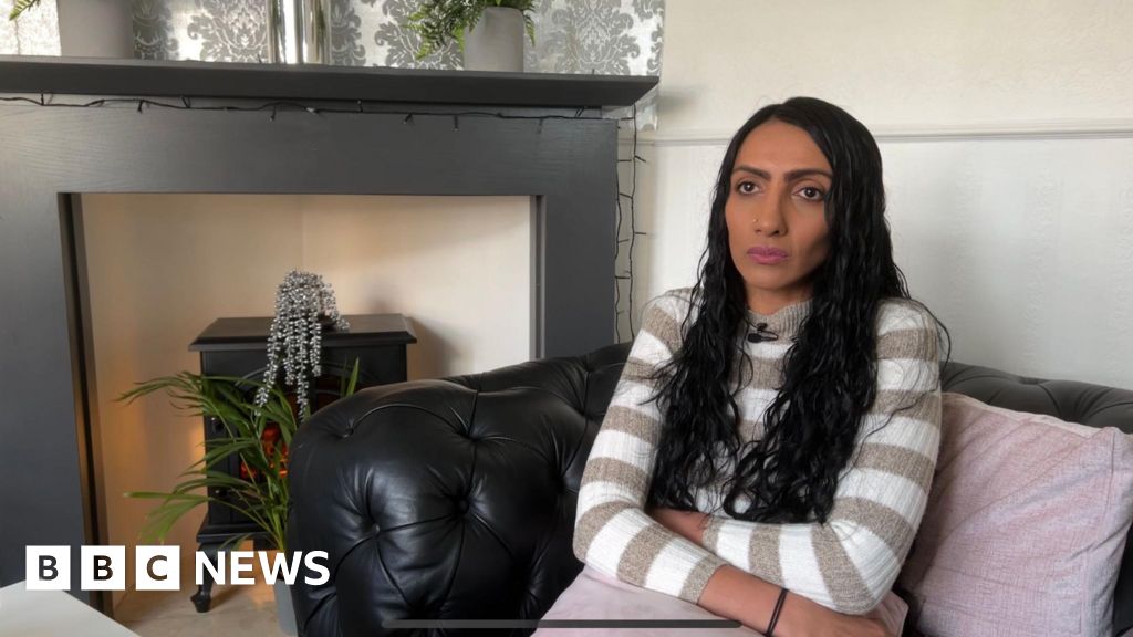 Woman alleging police assault has ‘no faith’ in case review