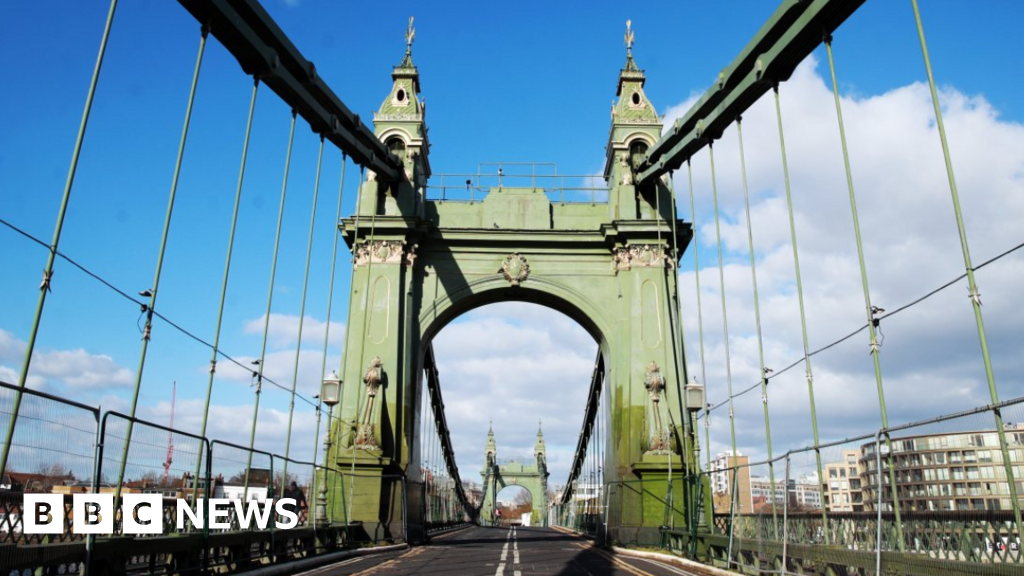 Hammersmith Bridge ‘could stay closed until 2035’, MP says Hammersmith Bridge ‘could stay closed until 2035’, MP says
