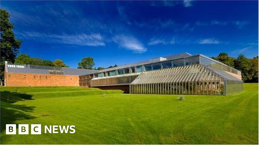 Scottish government pledges £5m for Burrell Collection revamp Scottish government pledges £5m for Burrell Collection revamp