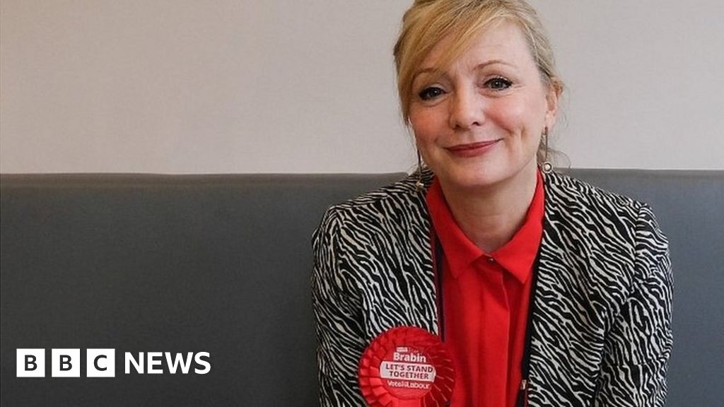 Jeremy Corbyn adds new faces to shadow team Jeremy Corbyn adds new faces to shadow team