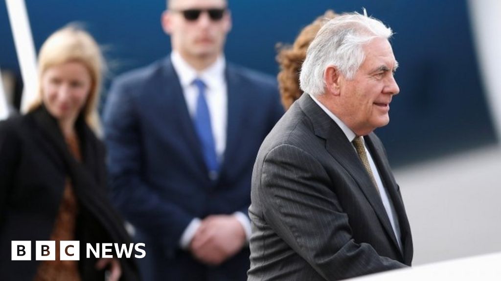 Tillerson says Venezuelan military may turn on Maduro Tillerson says Venezuelan military may turn on Maduro