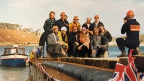 Gill Dan Group on Bryher Quay