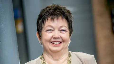 Londonderry Chamber Dawn McLaughlin