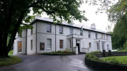 Ian S / Geograph Bedwellty House