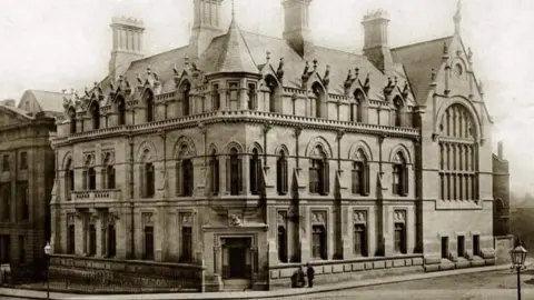 The Common Room Mining Institute
