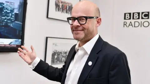 Harry Hill