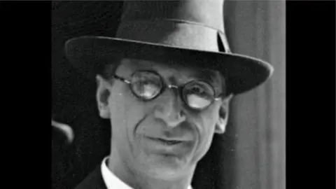 PA Éamon de Valera