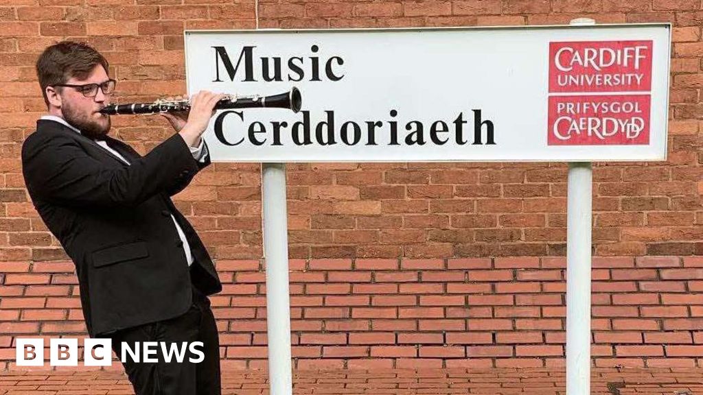 ‘Land of song silenced if arts axed’
