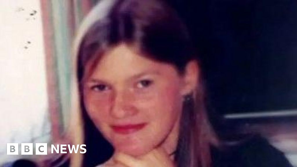 Family say they broke down when identifying teenager’s body Family say they broke down when identifying teenager’s body