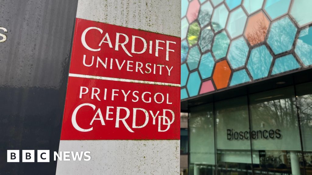‘Welsh universities are not going bust’
