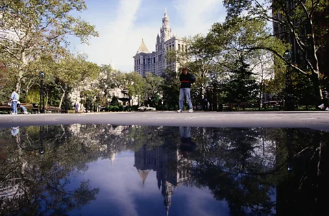 Save your cents with a free guided tour of City Hall, home to the NYC government since 1812. (Angus Oborn/LPI)