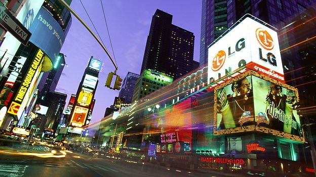 Lessons from Tumblr and Foursquare’s mistakes Lessons from Tumblr and Foursquare’s mistakes