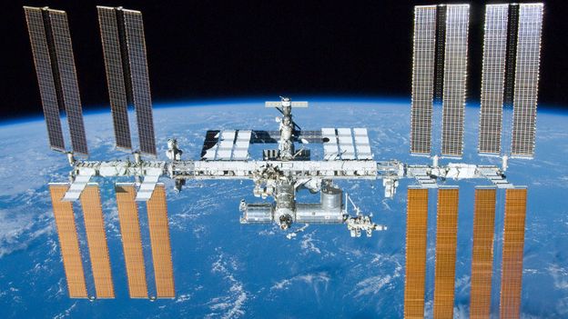 How the most expensive structure in the world was built How the most expensive structure in the world was built