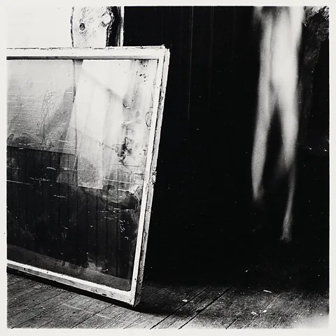 Courtesy of Marian Goodman Gallery © Woodman Family Foundation / ARS, New York Untitled, Providence, Rhode Island, 1975-1978 (Credit: Courtesy of Marian Goodman Gallery © Woodman Family Foundation / Artists Rights Society (ARS), New York)