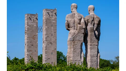Alamy Nazi-era sculptures by Karl Albiker at Berlin's Olympic stadium remain standing (Credit: Alamy)